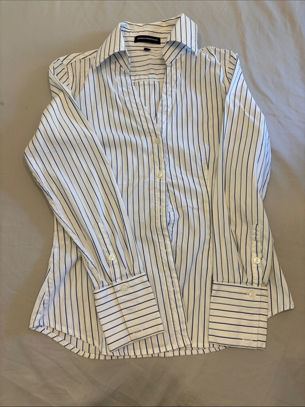 Express Striped White and Blue Casual Button-Down Shirt